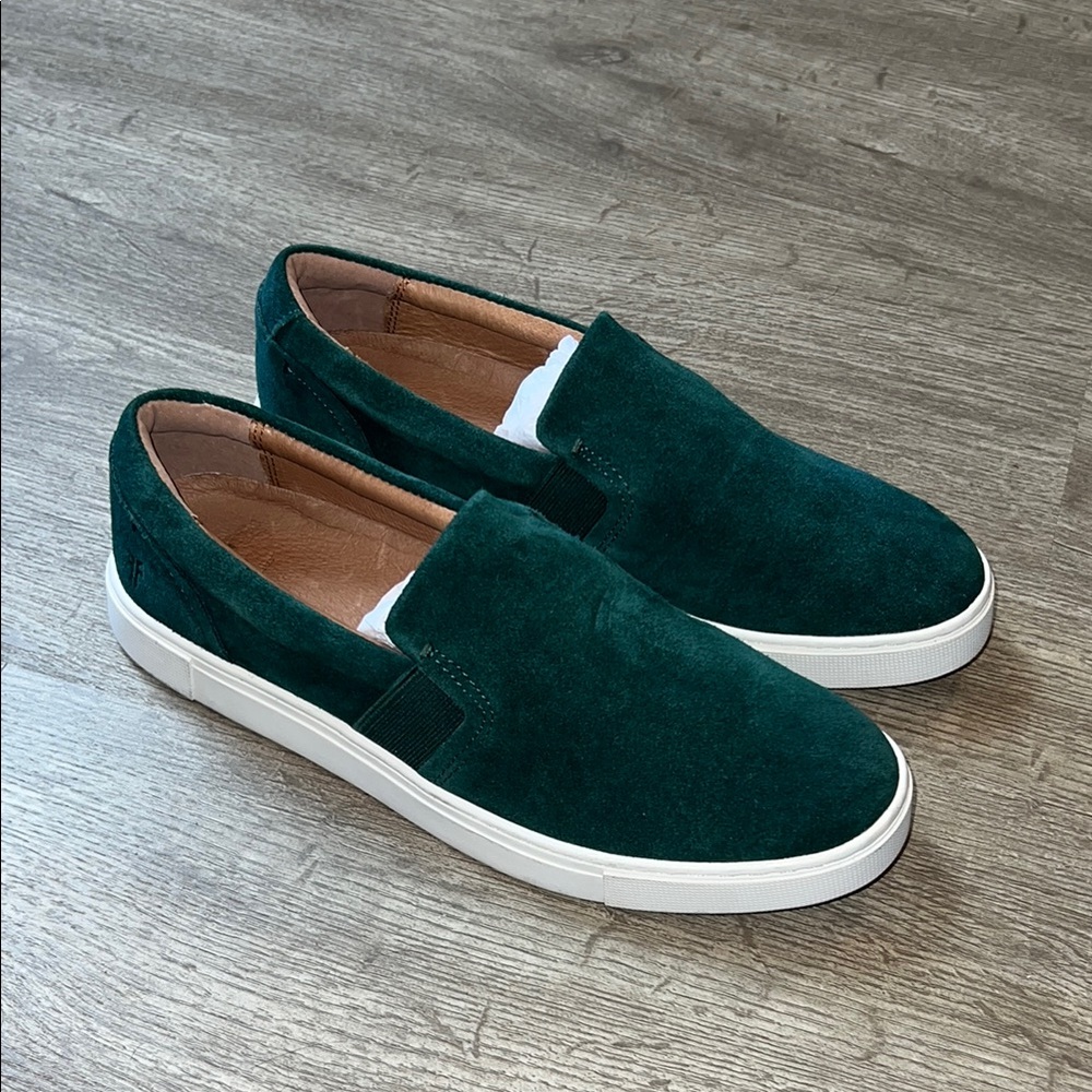 Frye Ivy Velvet Pine Green Slip-On Shoes